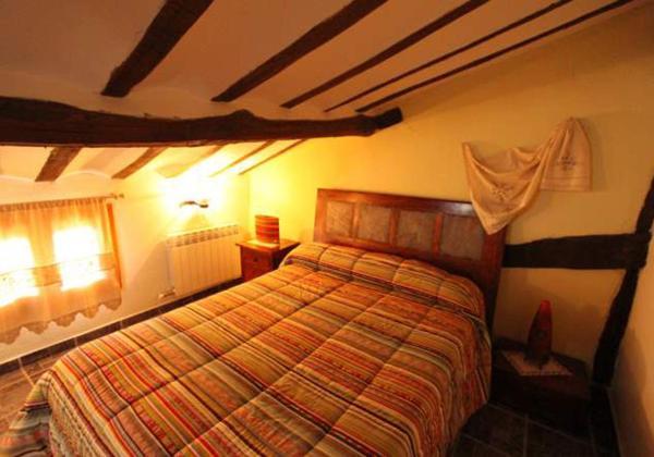 Hotel Rural La Aldea Encantada Quintanilla del Monte de Rioja Esterno foto
