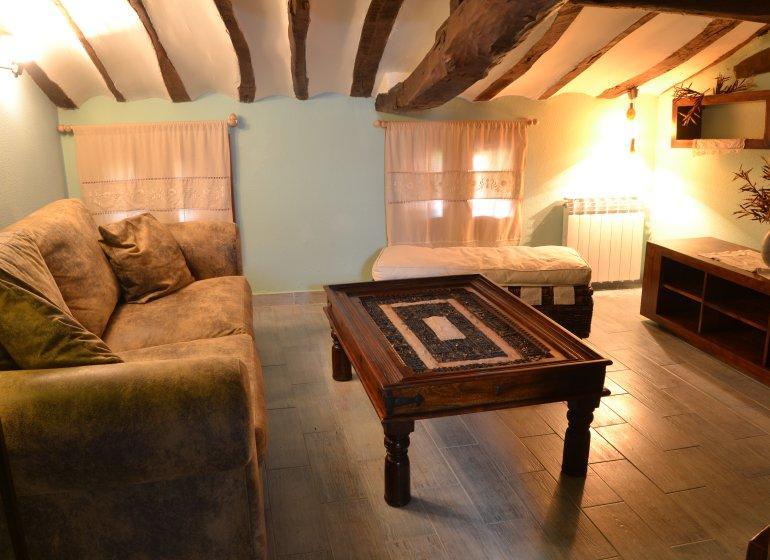 Hotel Rural La Aldea Encantada Quintanilla del Monte de Rioja Esterno foto